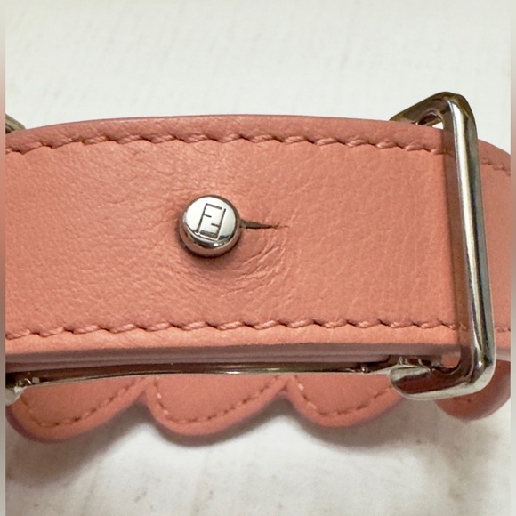 Fendi Pink Studded Heart Bracelet - Picture 4 of 9